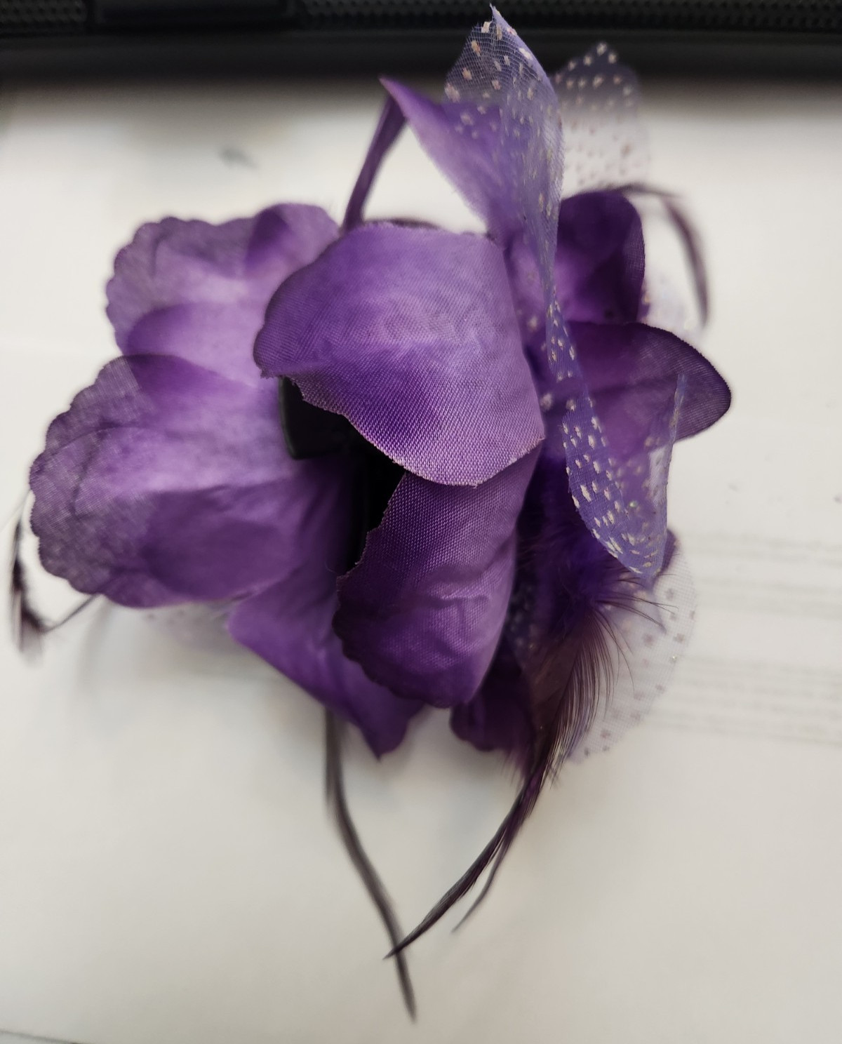 Beautiful Purple and White feather hair clip Approx 5″ X 6″–“”LOOK””