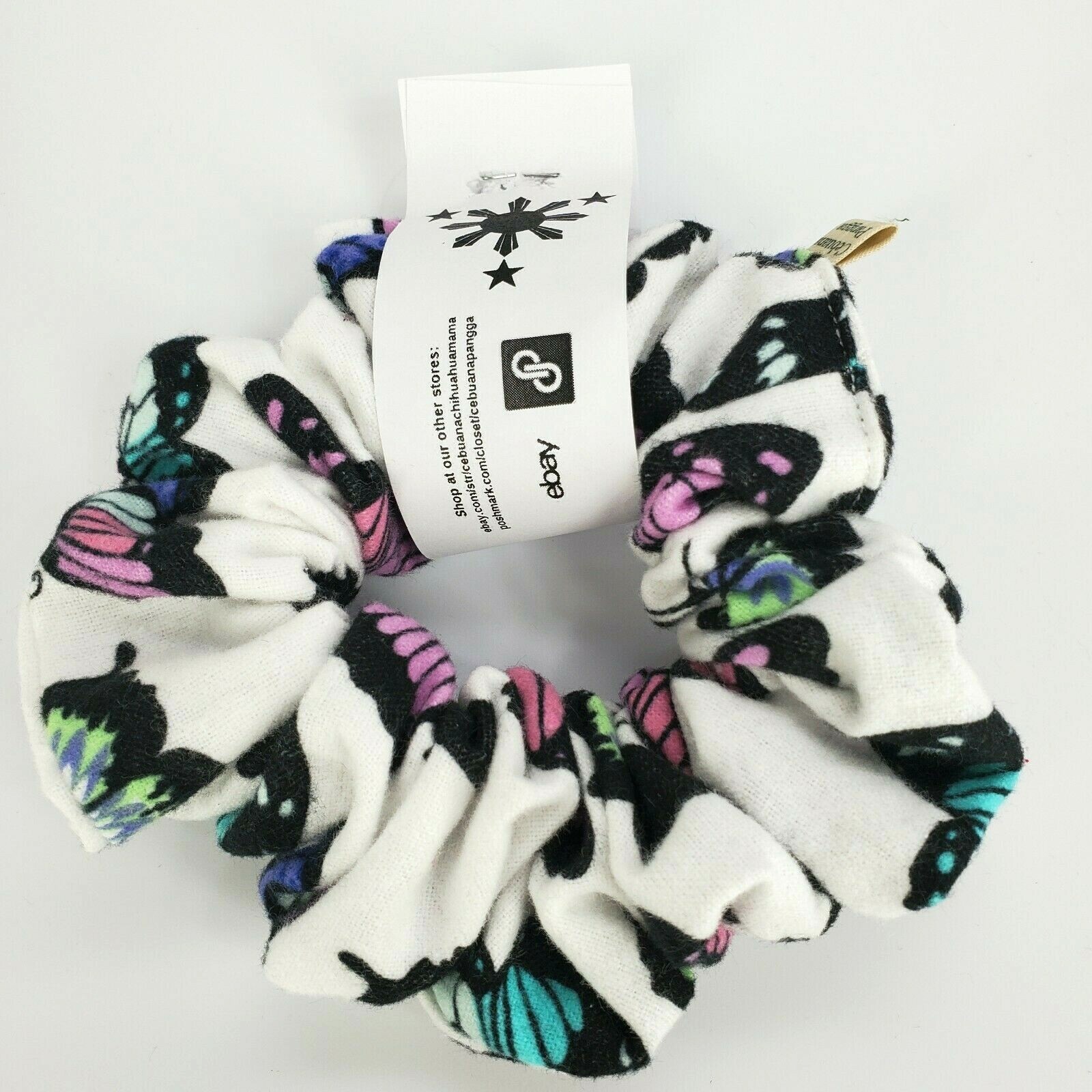 Handmade Women’s Scrunchies size Large White Snuggle Flannel Butterfly Print New