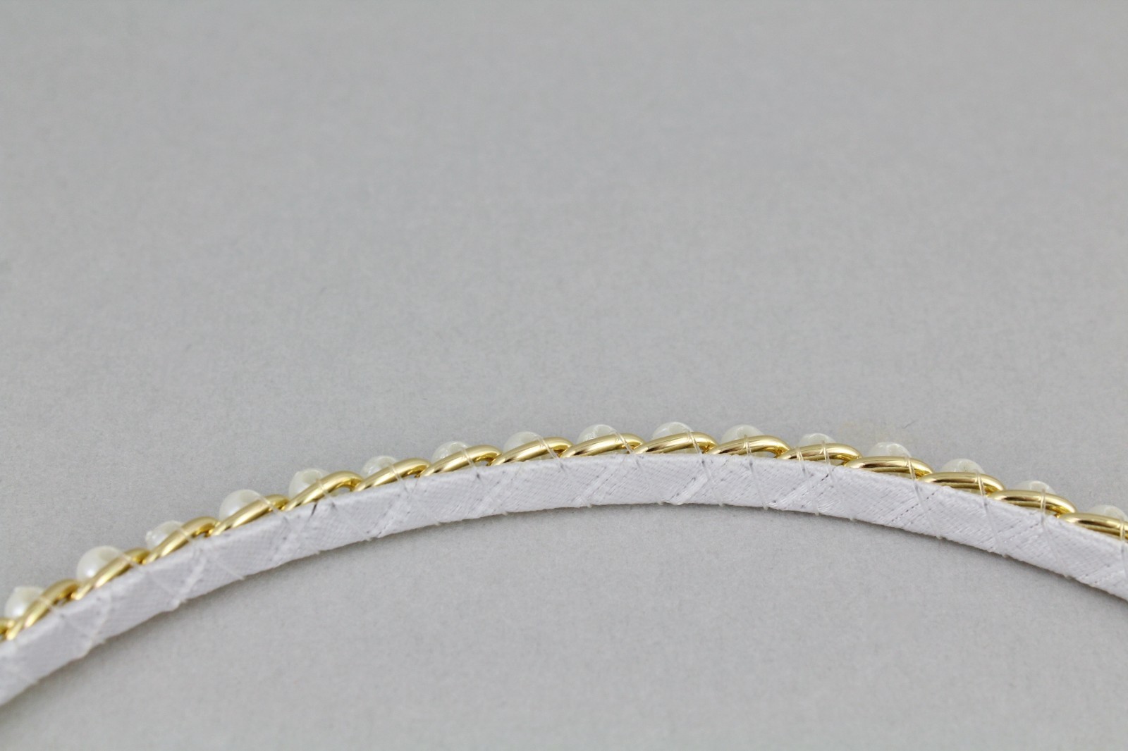 White faux pearl headband gold chain link thin skinny hair band accessory
