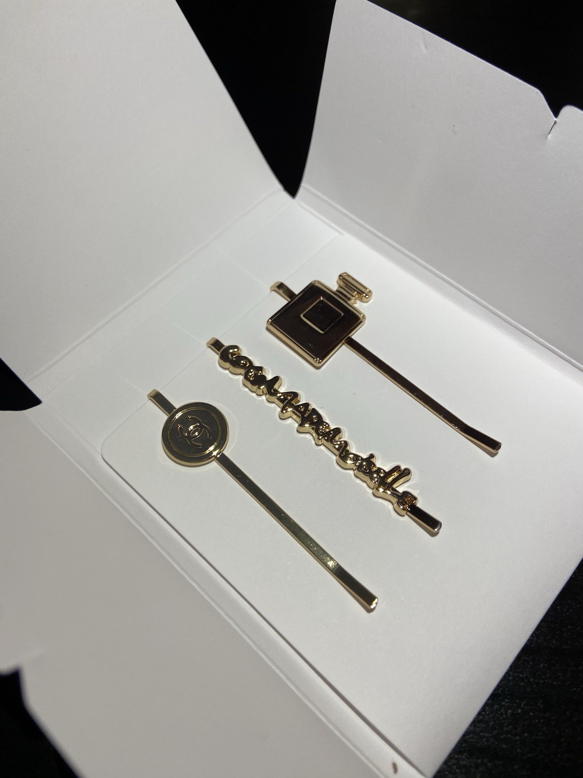 CHANEL Beaute COCO MADEMOISELLE Hair Pin / Clip Set Gold Color NEW!