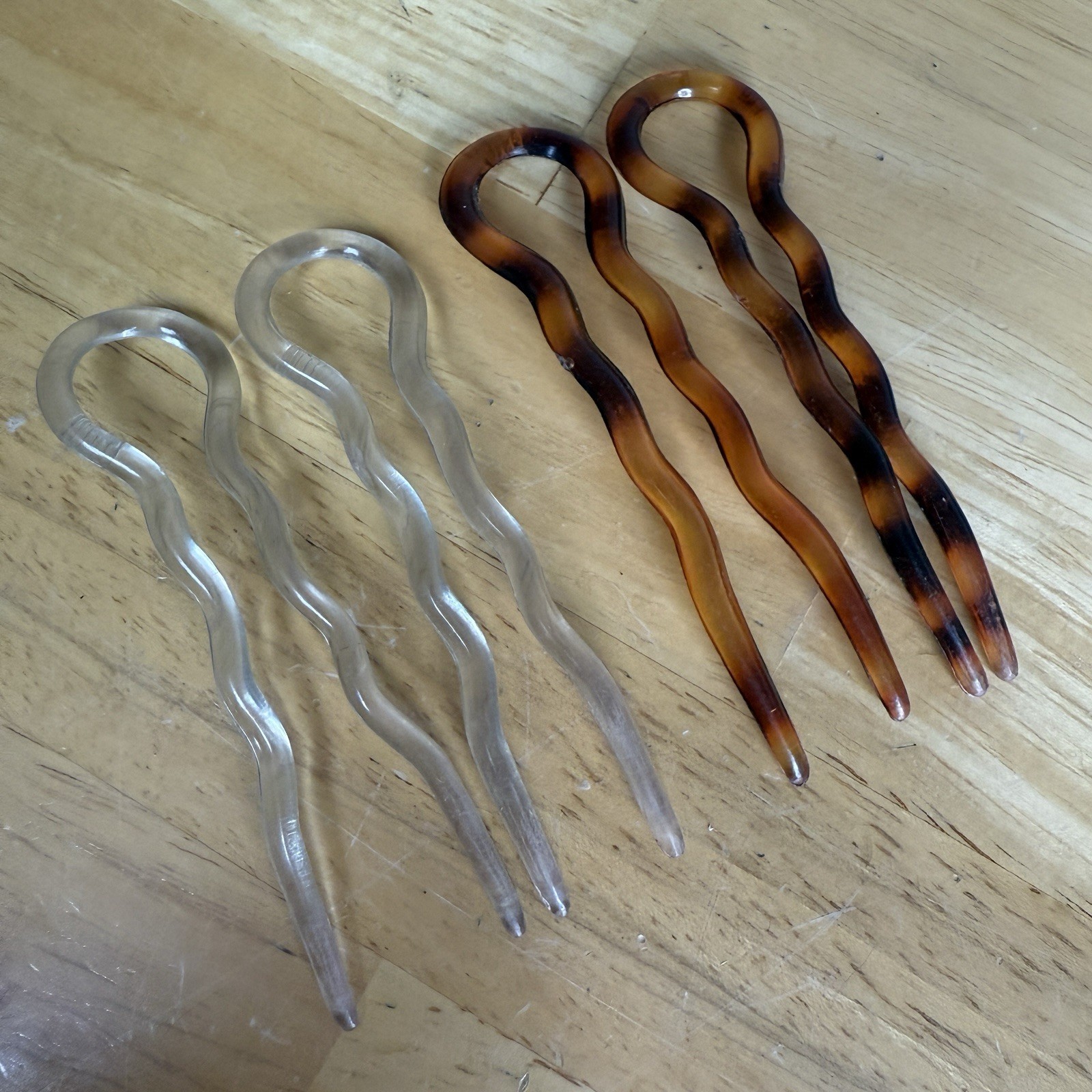 VTG France French Sleek 3 1/2″ Celluloid Wavy U Shaped Hair Pins for Women 4 See
