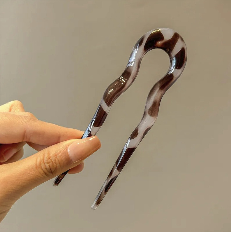 U-Shaped Hair Fork Tortoiseshell Acrylic Hair Stick Clip – NEW
