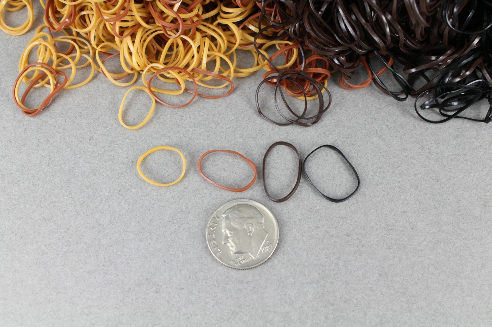 Brown Blonde Set pack 1800 small tiny mini hair ties elastics rubber bands braid