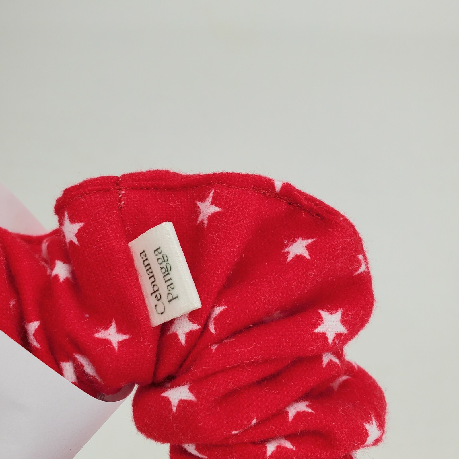 Handmade Women’s Scrunchie size Large Red Cotton Snuggle Flannel Stars Print New