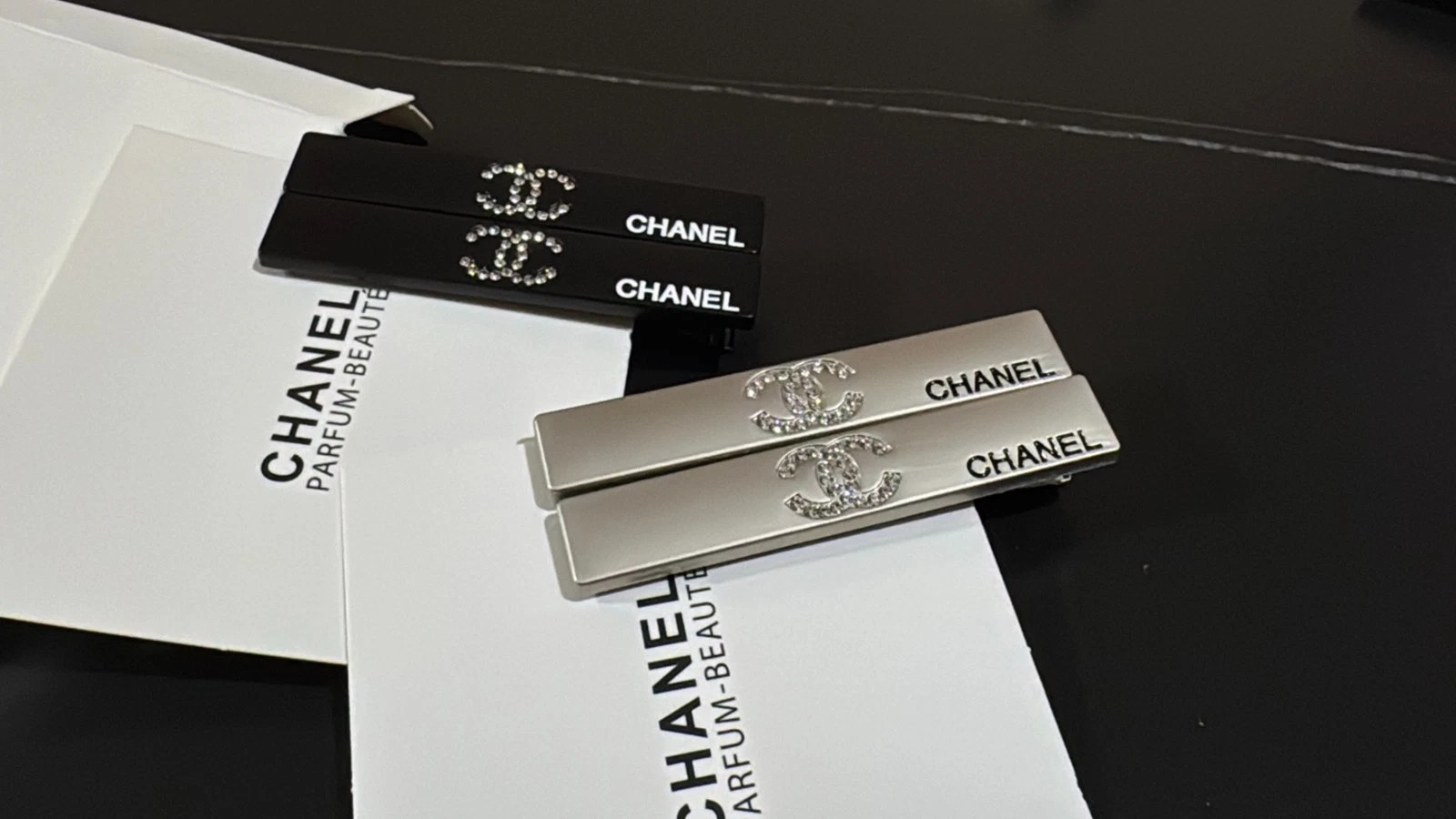 2026 Chanel Beauty Hair Clip Set (2 Pcs) | New with Box – Black & Silver W/BOX